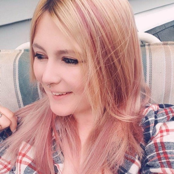 Meet your Posher, Cory - Picture 1 of 1